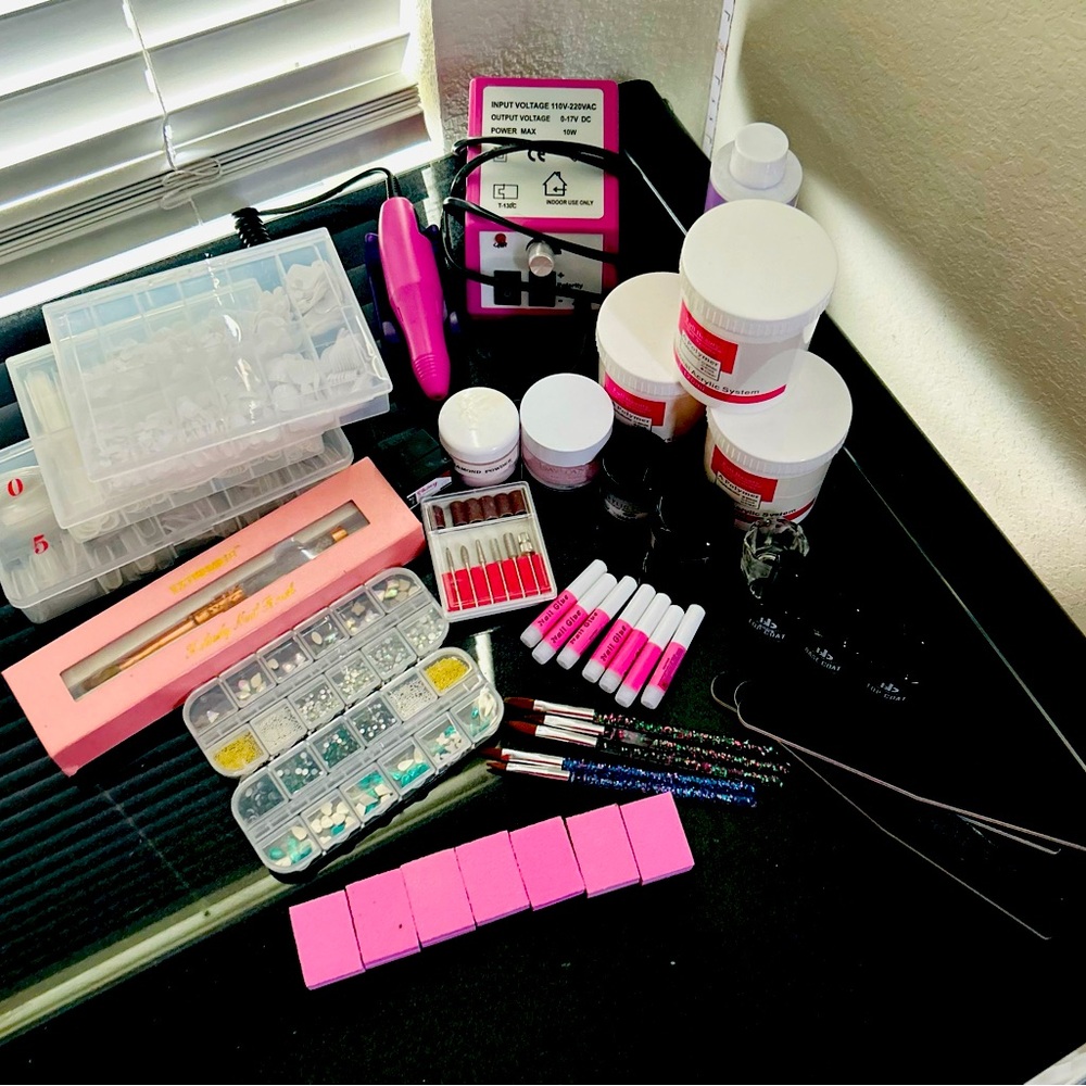 Beginner nail supplies